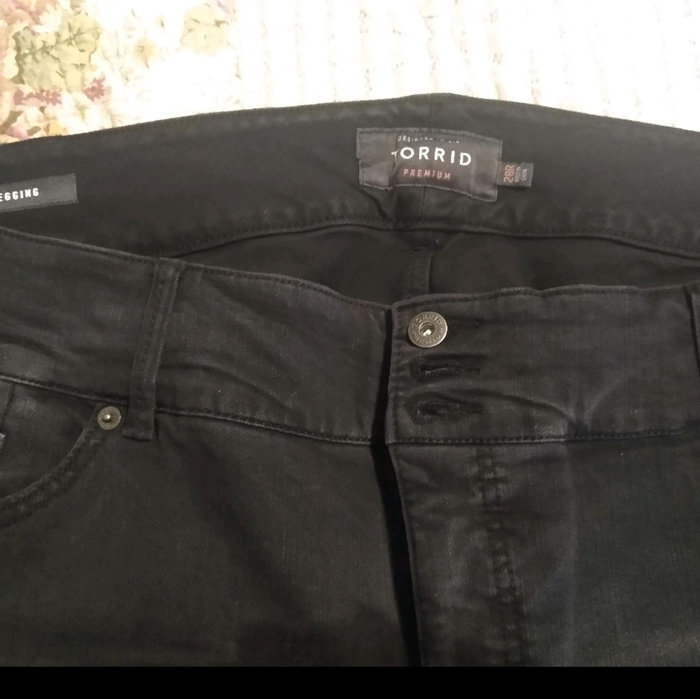 Torrid Jeggings - Picture 3 of 4